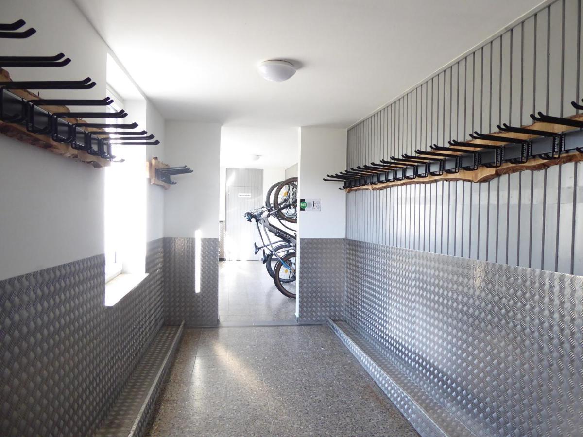 Apartment Citystar Winterberg Ferienwohnung 5 Pers Pool Sauna Ps4 Terrasse Near Bikepark Винтерберг Екстериор снимка